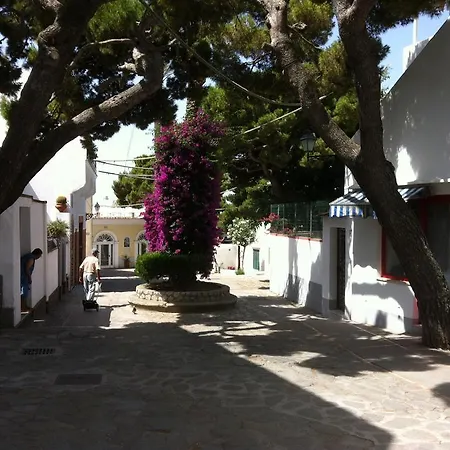Casa Anna Charme *